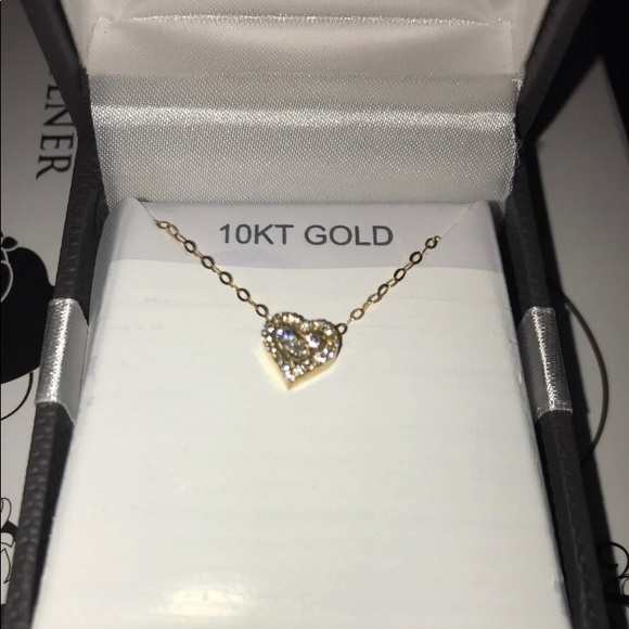 Necklace - Picture 1 of 2